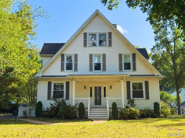 $745,000 | 9310 Old Bonhomme Road, Olivette, MO 63132