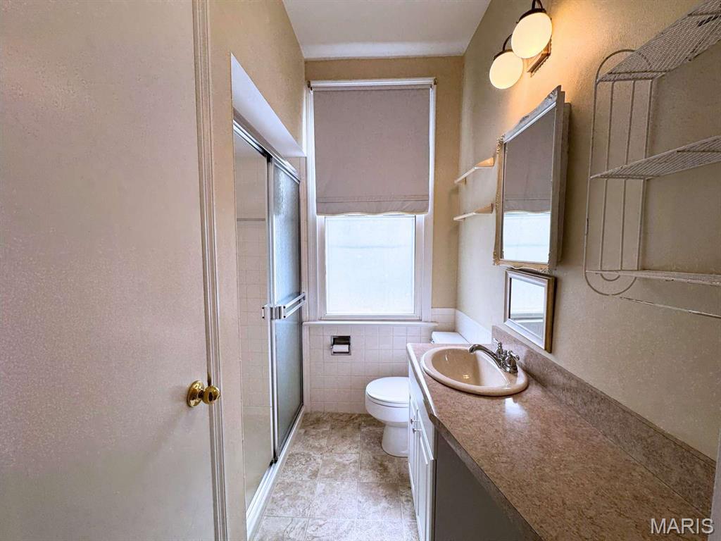 9310 Old Bonhomme Road Olivette, MO 63132 - Photo 18 of 31