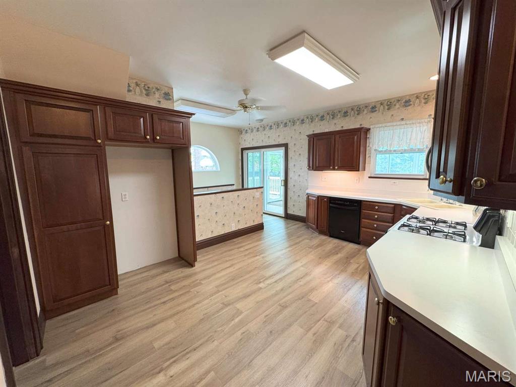 9310 Old Bonhomme Road Olivette, MO 63132 - Photo 10 of 31