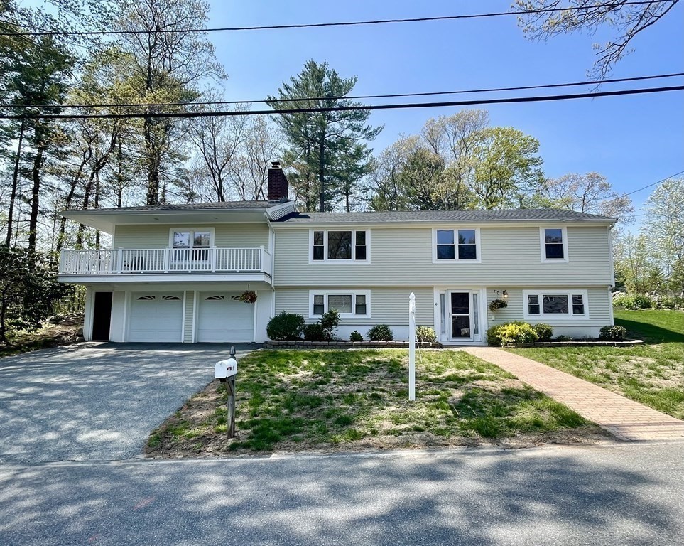 10 Gregory Island Road Hamilton, MA 01982 - Photo 1 of 31 Gallery Image 1