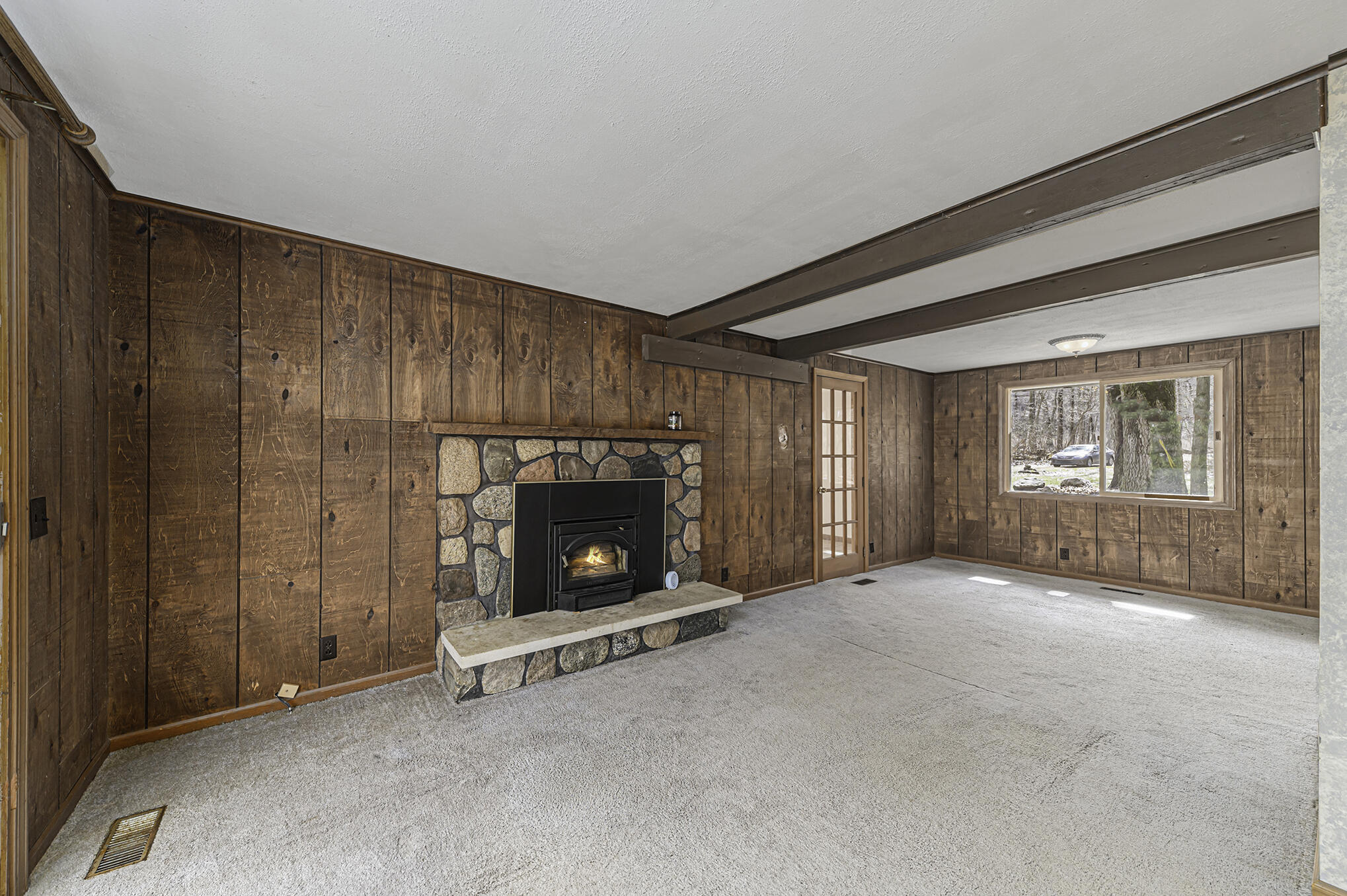 9330 Mullen Road Delton, MI 49046 - Photo 3 of 26 Converted_11