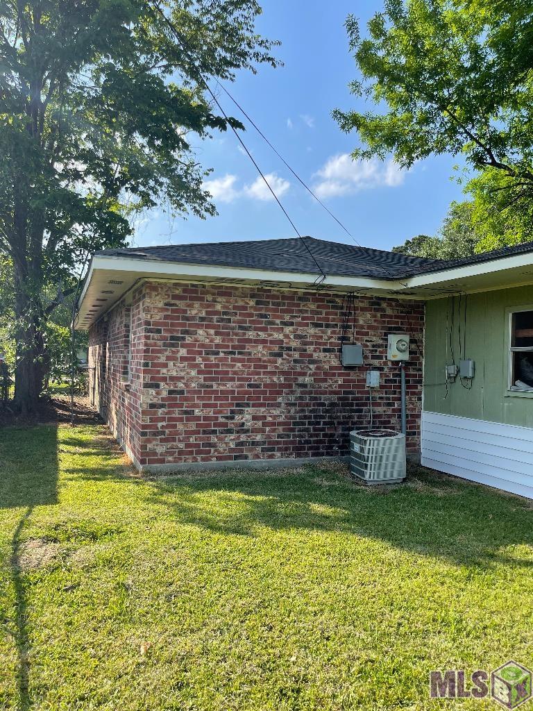 25640 Rosedown Drive Denham Springs, LA 70726 - Photo 4 of 12