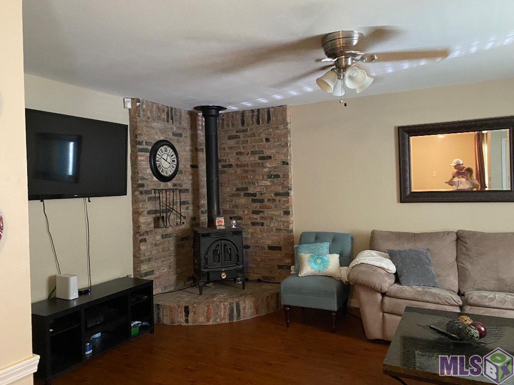 25640 Rosedown Drive Denham Springs, LA 70726 - Photo 5 of 12