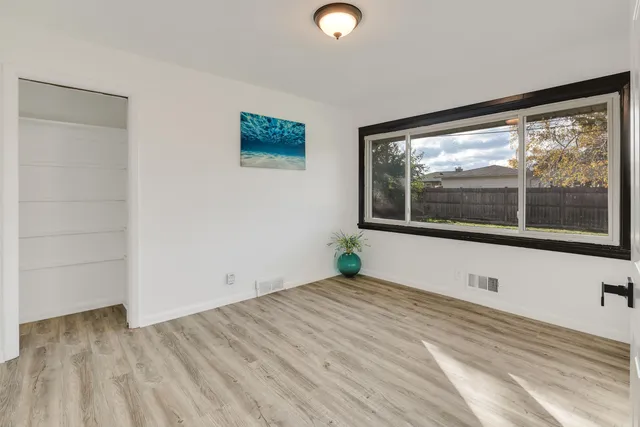 $325,000 | 3422 Stratford Avenue, Racine, WI 53402