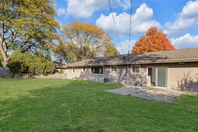 $325,000 | 3422 Stratford Avenue, Racine, WI 53402