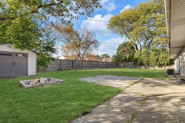 $325,000 | 3422 Stratford Avenue, Racine, WI 53402