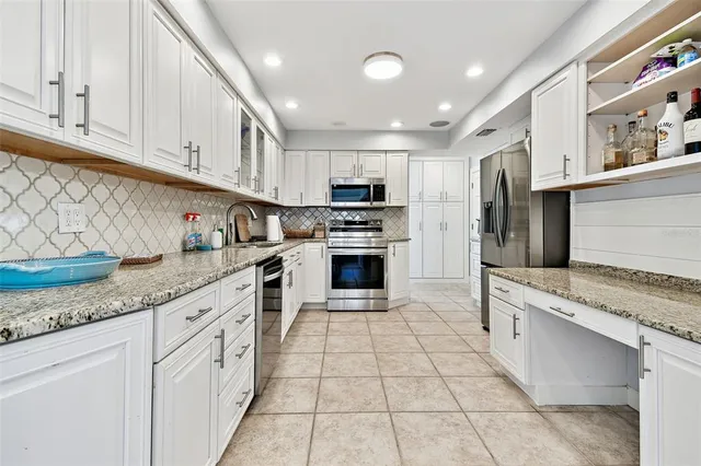 $10,000 | 2822 West Vina Del Mar Boulevard, St. Pete Beach, FL 33706