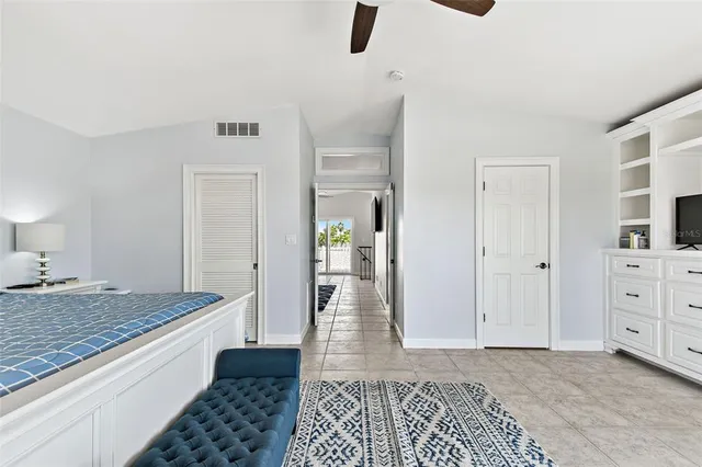 $10,000 | 2822 West Vina Del Mar Boulevard, St. Pete Beach, FL 33706