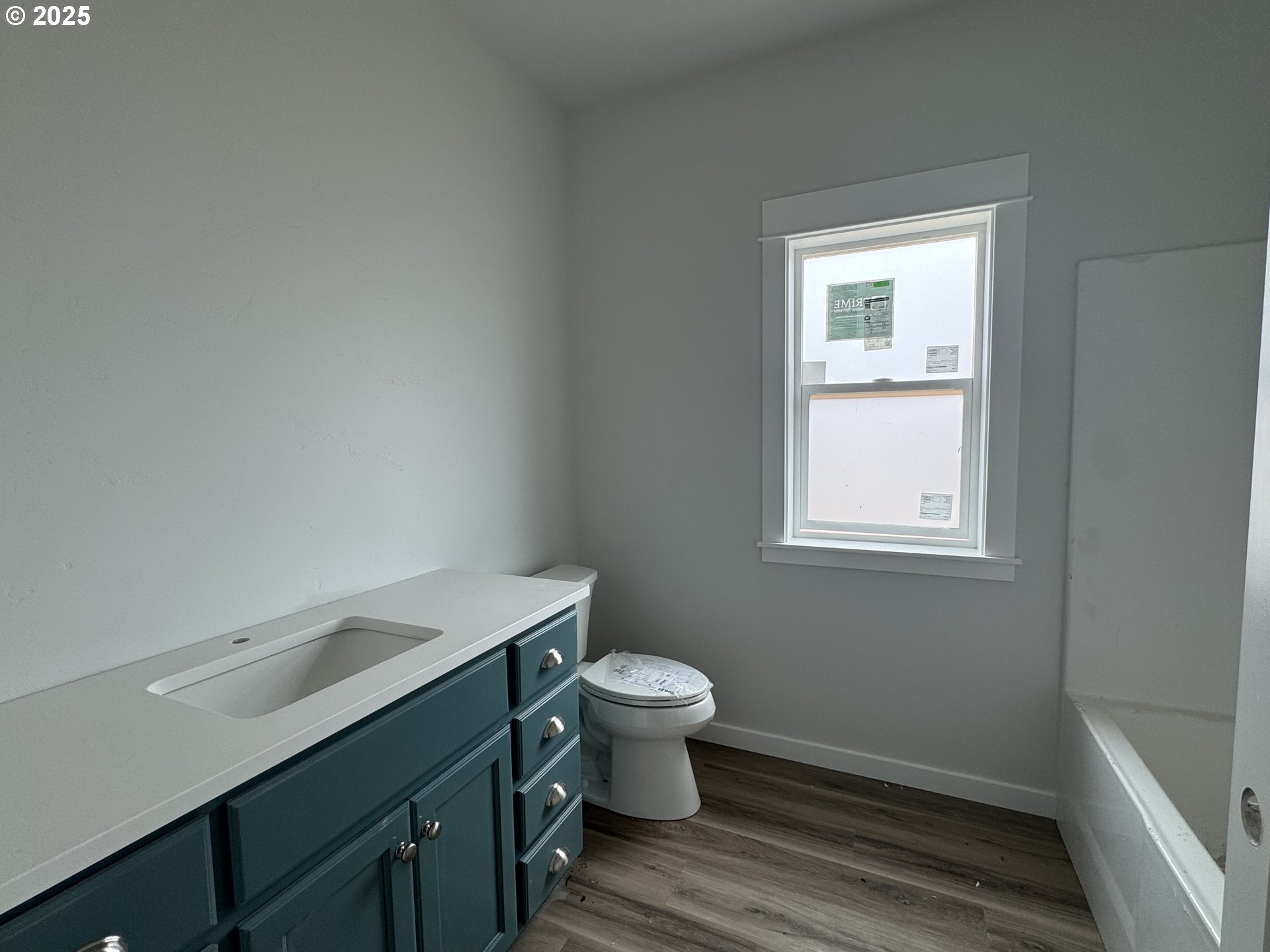 1232 Lighthouse Lane Brookings, OR 97415 - Photo 21 of 43 Bathroom