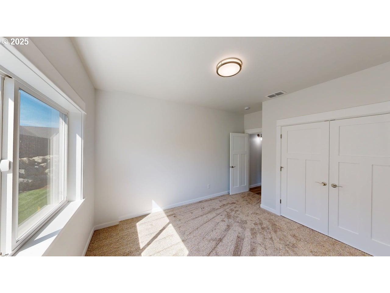 1232 Lighthouse Lane Brookings, OR 97415 - Photo 29 of 43 Bathroom, Attached