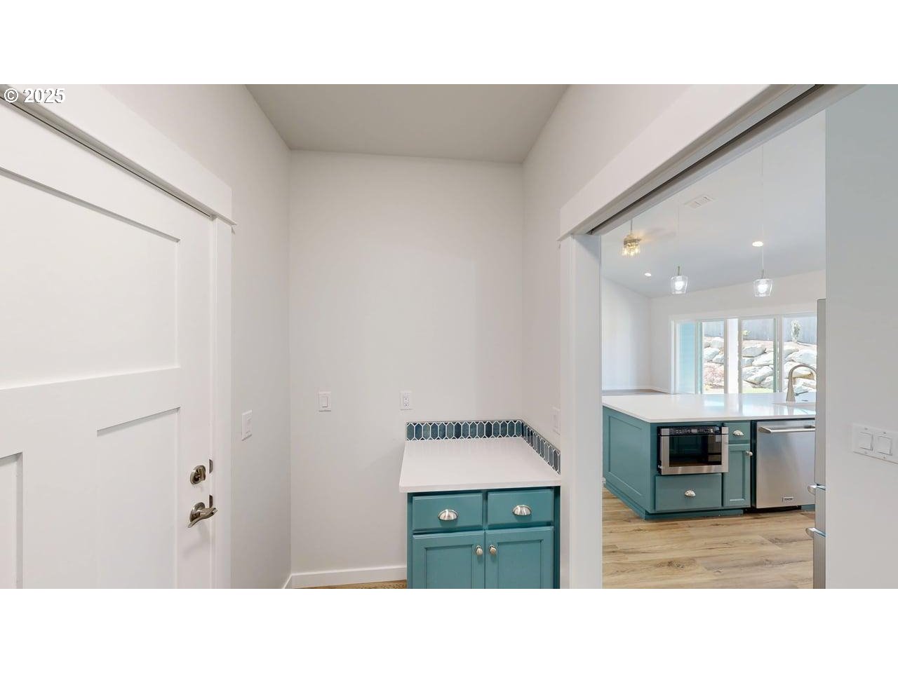 1232 Lighthouse Lane Brookings, OR 97415 - Photo 33 of 43 Bedroom