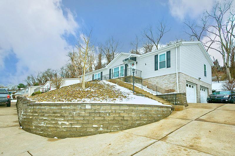 1103 O'Block Road Pittsburgh, PA 15239 - Photo 2 of 25 Gallery Image 2