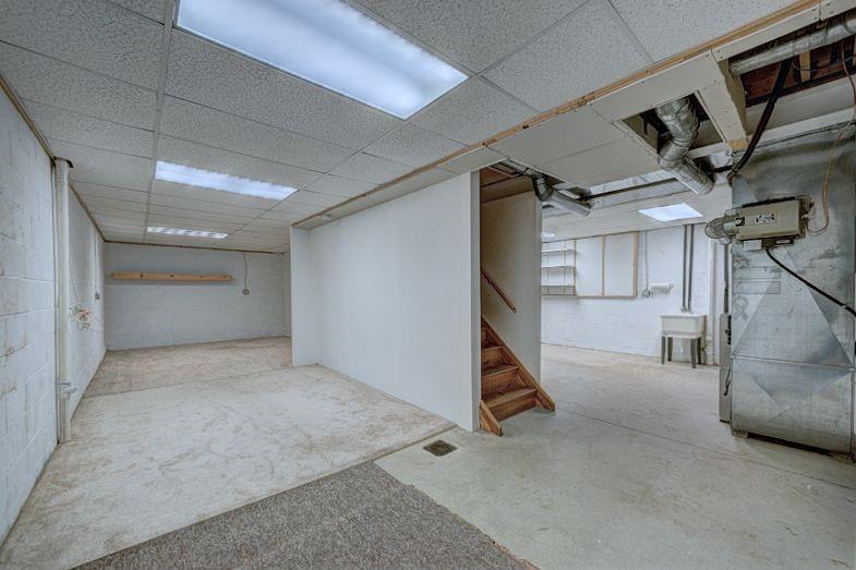 1103 O'Block Road Pittsburgh, PA 15239 - Photo 19 of 25 Gallery Image 19