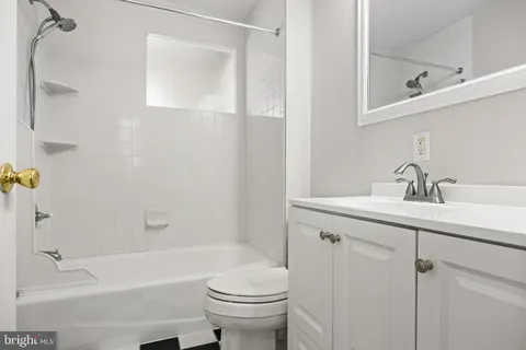 $500,000 | 319 Brentwood Avenue, Cherry Hill, NJ 08002