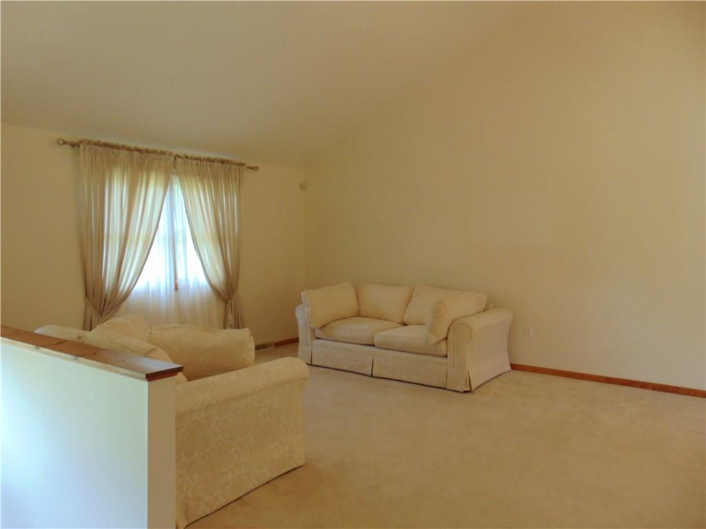 234 Ridge Road Sewickley, PA 15143 - Photo 2 of 25 Gallery Image 2