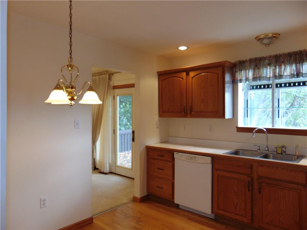 234 Ridge Road Sewickley, PA 15143 - Photo 8 of 25 Gallery Image 8