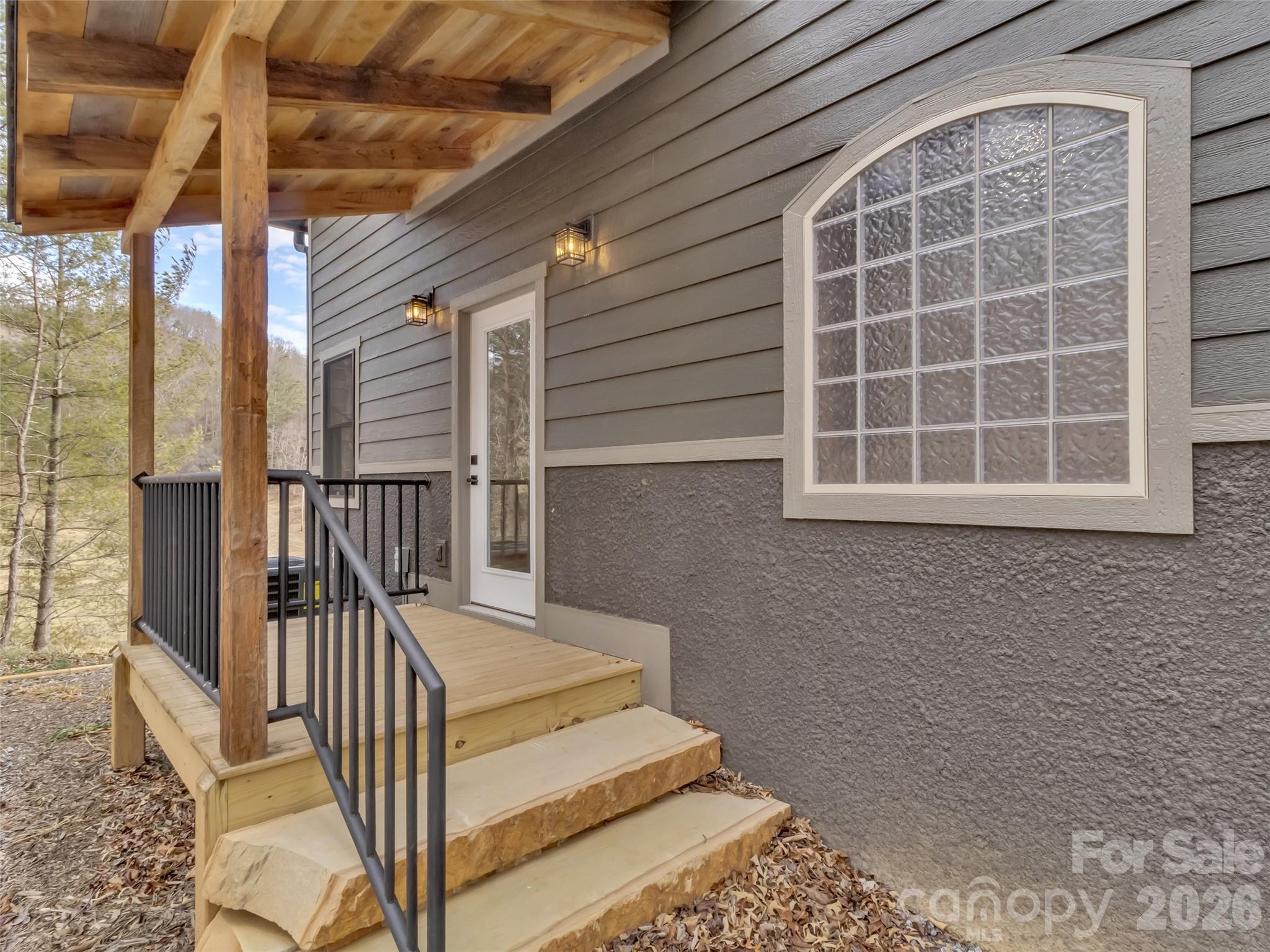 171 Cowtail Cove Clyde, NC 28721 - Photo 18 of 48 a view of entryway