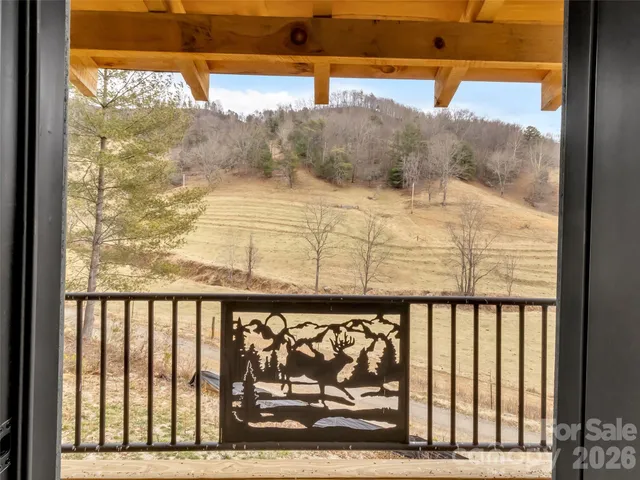 $875,000 | 171 Cowtail Cove, Clyde, NC 28721