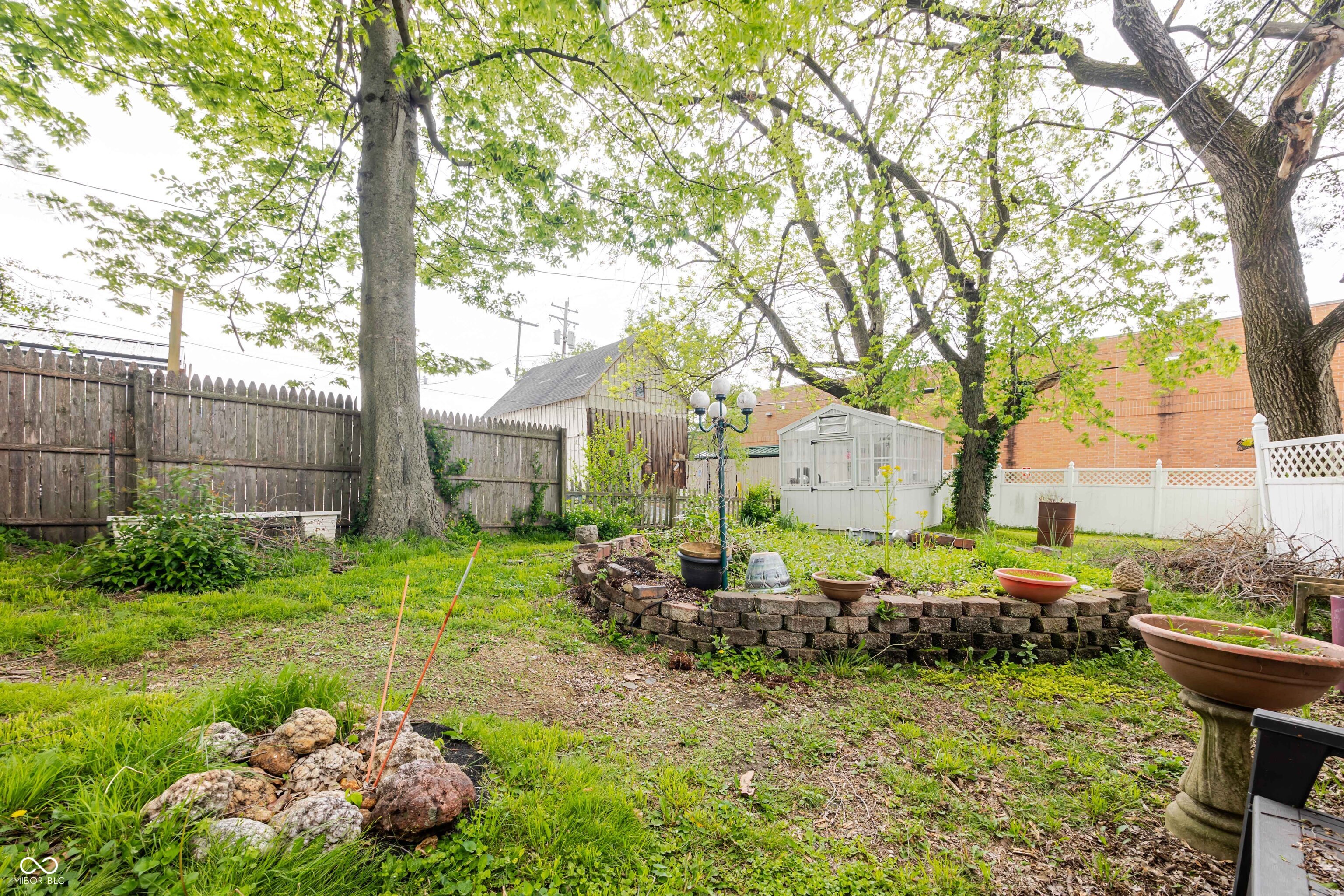 1218 15th Street Bedford, IN 47421 - Photo 32 of 36