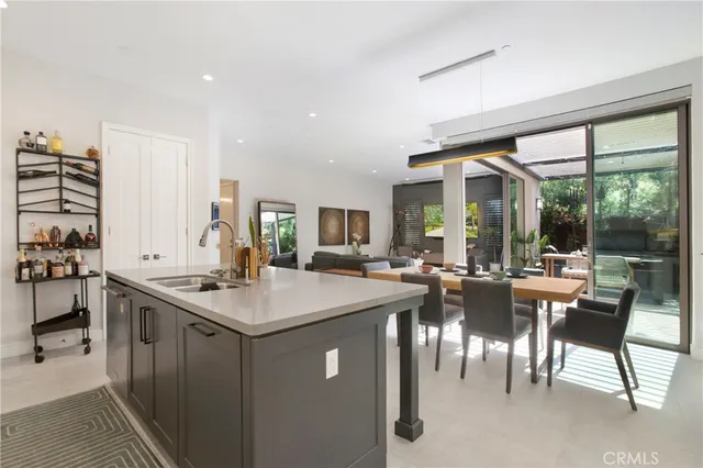 $2,399,000 | 120 Lomita, Irvine, CA 92618