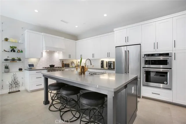 $2,399,000 | 120 Lomita, Irvine, CA 92618