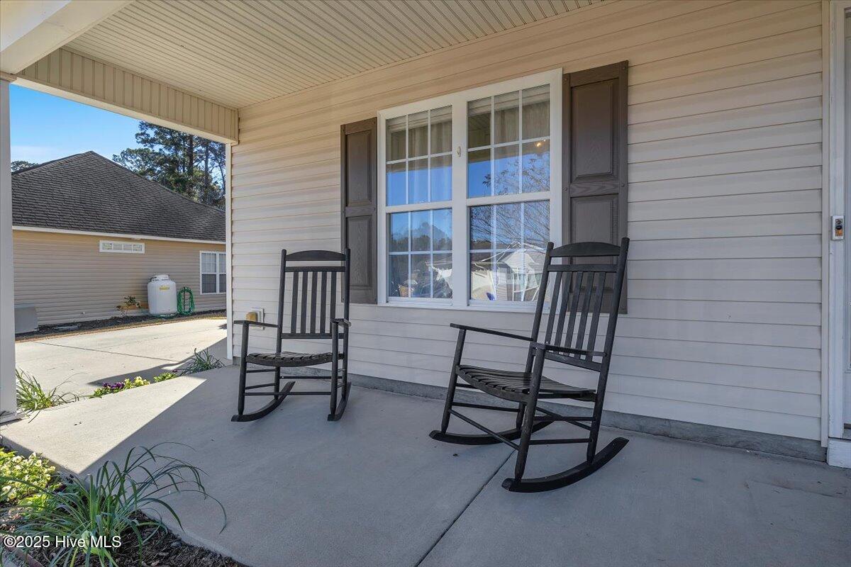 147 Watersfield Road Leland, NC 28451 - Photo 6 of 45 Front Porch