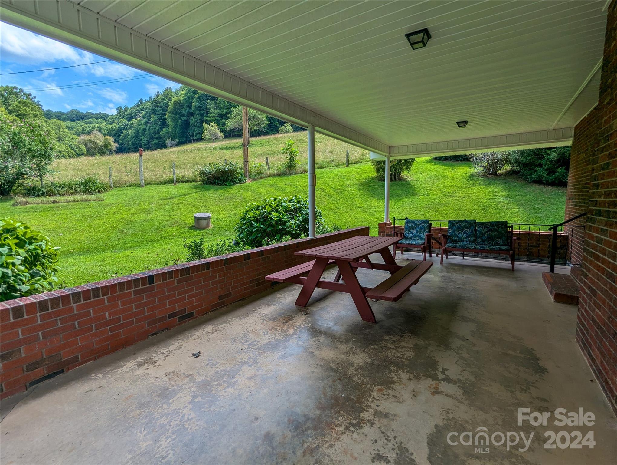 1524 7 Mile Ridge Road Burnsville, NC 28714 - Photo 40 of 43