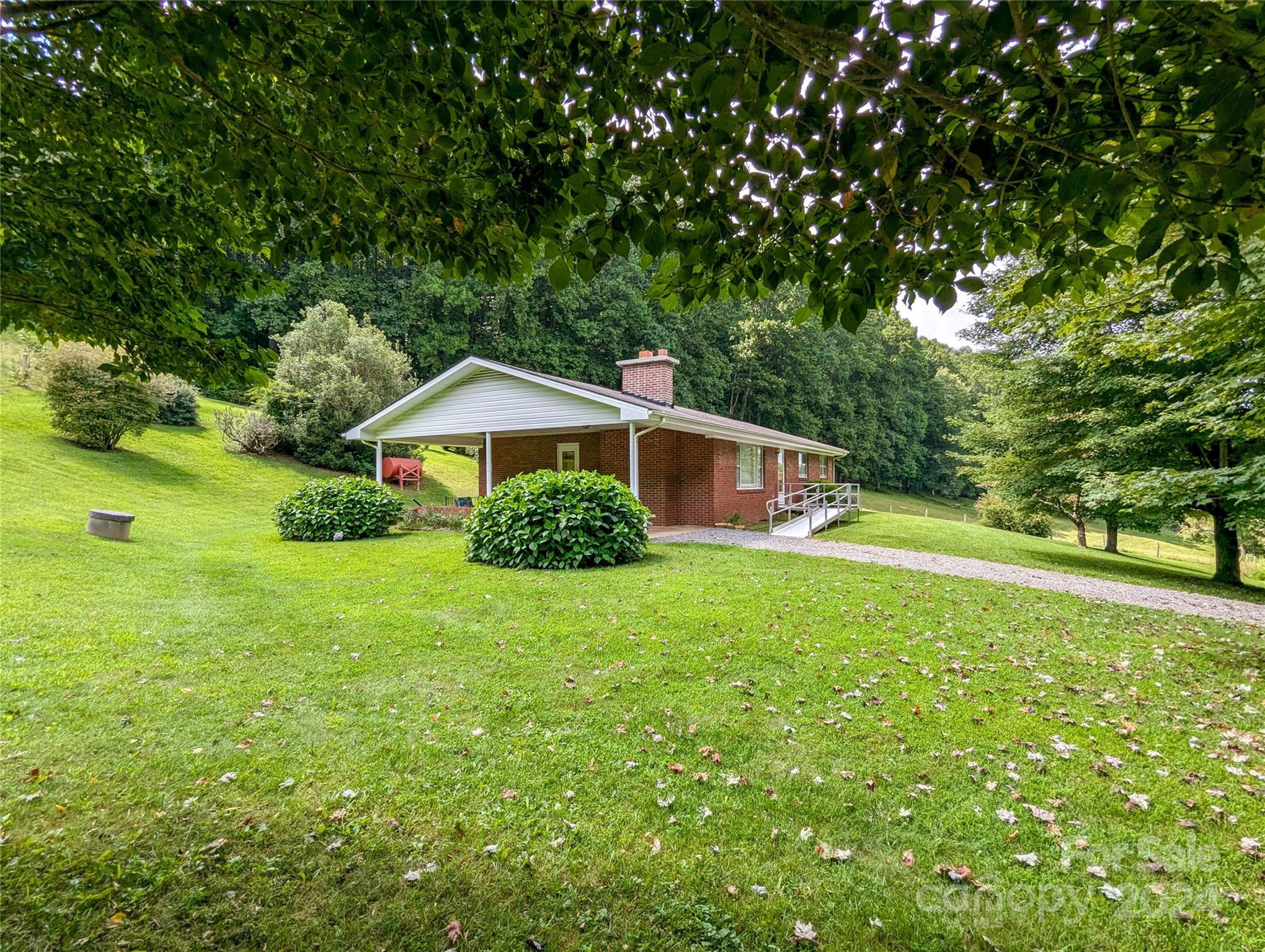 1524 7 Mile Ridge Road Burnsville, NC 28714 - Photo 7 of 43