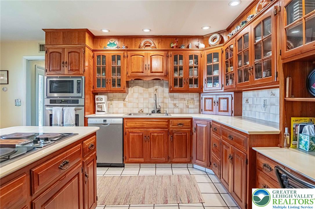 270 Bierys Bridge Road Bethlehem, PA 18017 - Photo 39 of 87