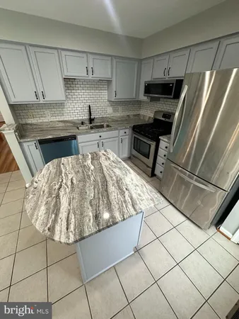 $2,700 | 12705 Town Center Way, Upper Marlboro, MD 20772