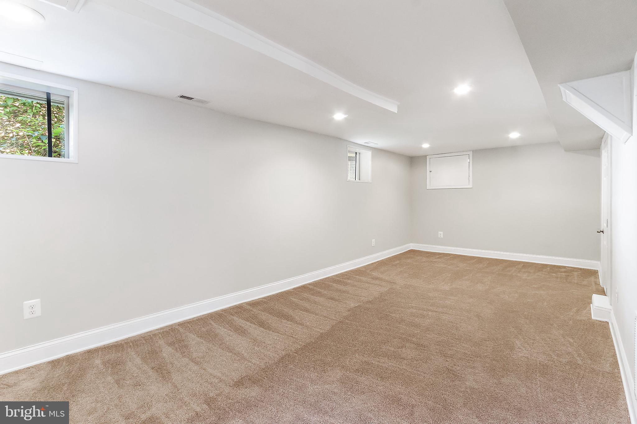 522 Dunkirk Road Baltimore, MD 21212 - Photo 22 of 25