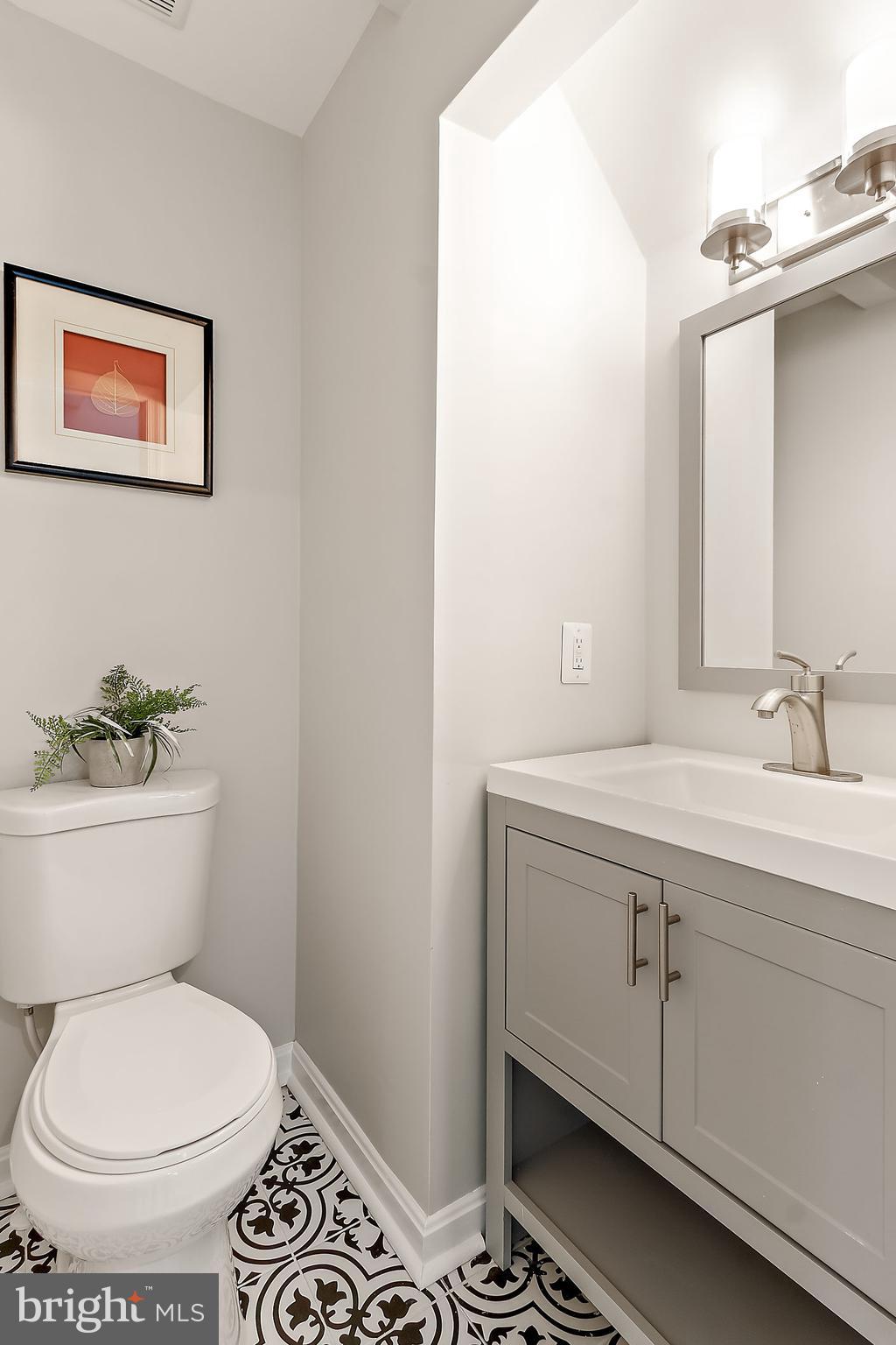 522 Dunkirk Road Baltimore, MD 21212 - Photo 4 of 25