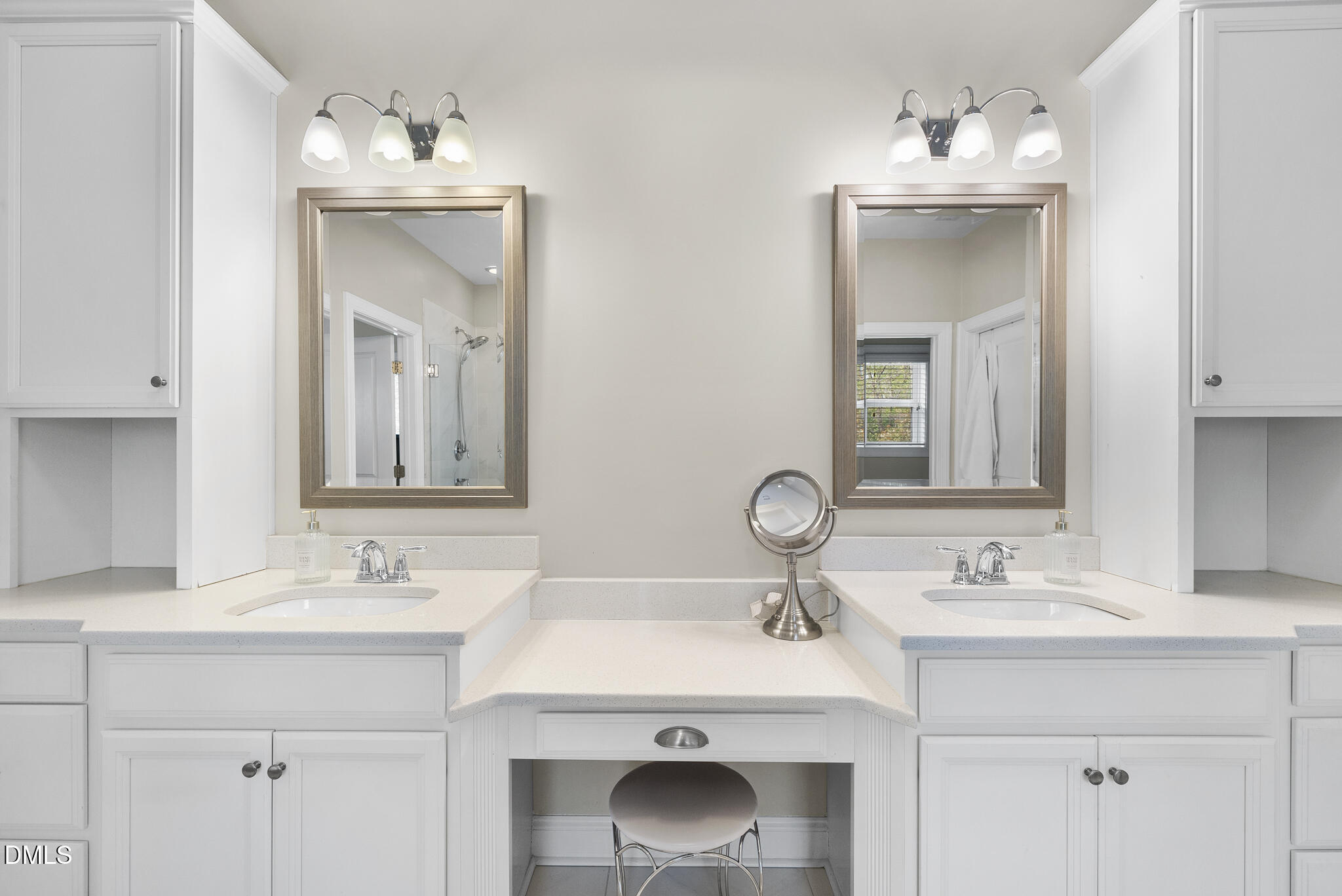 11808 Friendship Oak Trail Raleigh, NC 27613 - Photo 22 of 43 Primary Bathroom