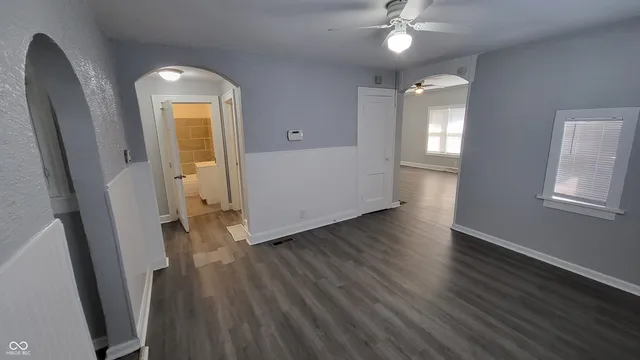 $999 | 402 North Bradley Avenue, Indianapolis, IN 46201