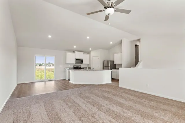 $349,900 | 451 Vly Drive West, Annandale, MN 55302