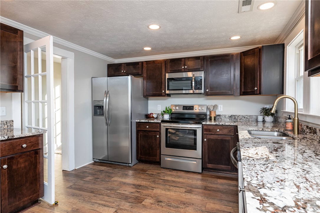 145 Slab Bridge Road Liberty, SC 29657 - Photo 11 of 30