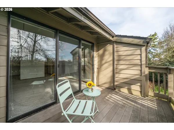 a view of outdoor space yard and patio