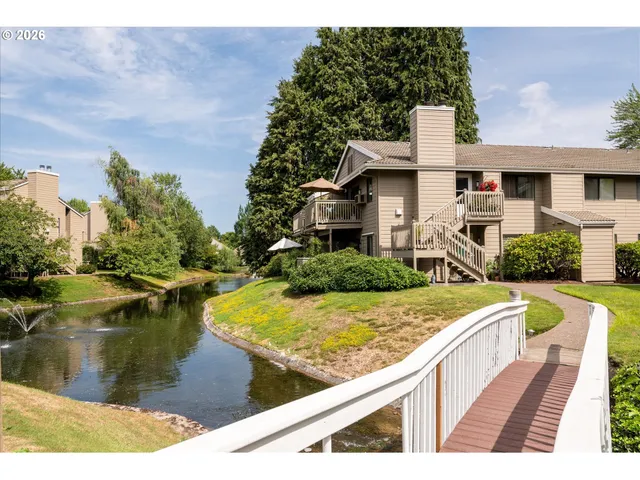 $290,000 | 1927 Lake Isle Drive, Eugene, OR 97401