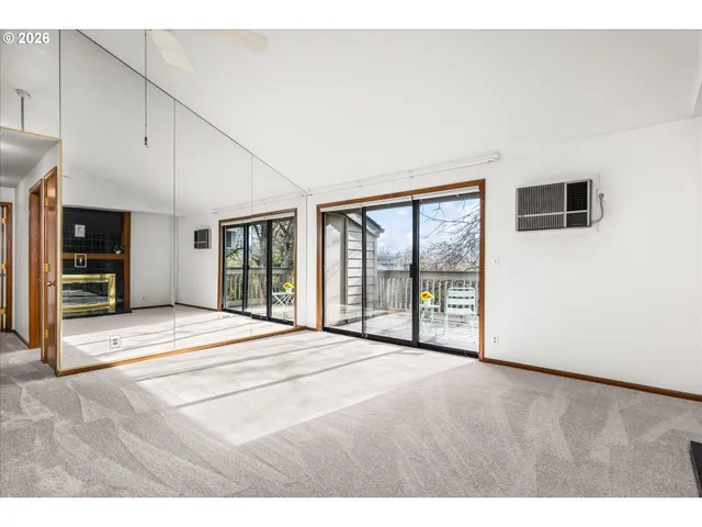 $290,000 | 1927 Lake Isle Drive, Eugene, OR 97401