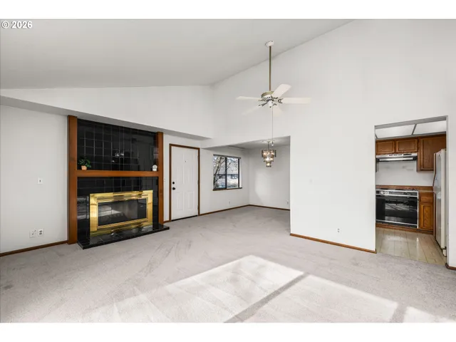 $290,000 | 1927 Lake Isle Drive, Eugene, OR 97401