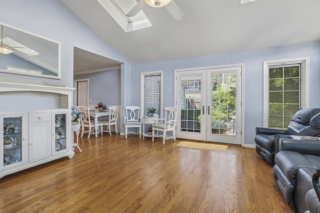 403 Sara Avenue Lemont, IL 60439 - Photo 16 of 27