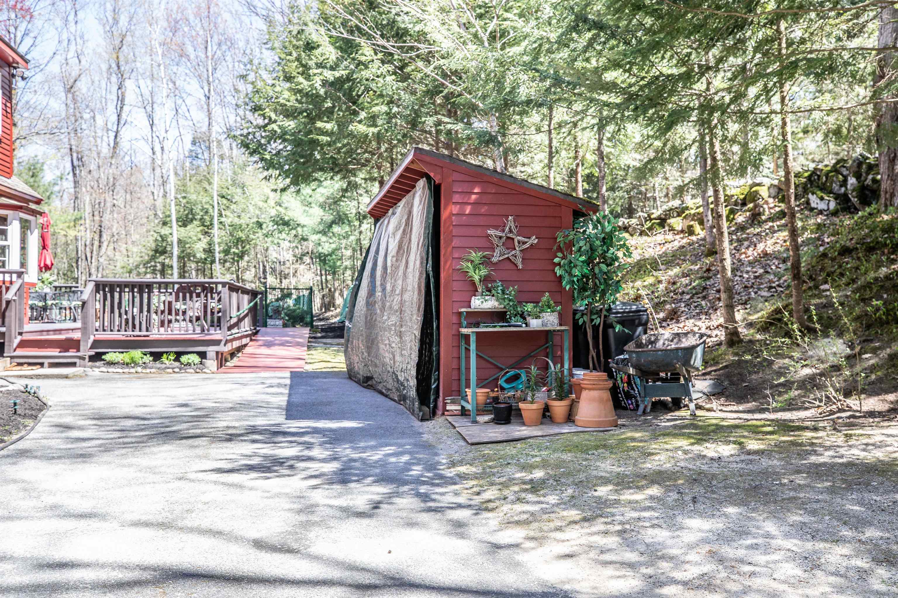 581 Sand Hill Road Peterborough, NH 03458 - Photo 6 of 39