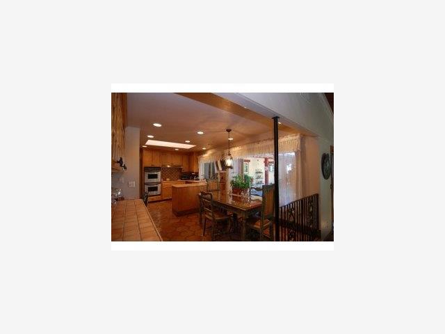 22382 Riva Ridge Road Los Gatos, CA 95033 - Photo 4 of 9 Gallery Image 4
