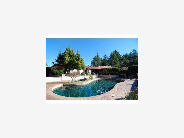 22382 Riva Ridge Road Los Gatos, CA 95033 - Photo 8 of 9 Gallery Image 8