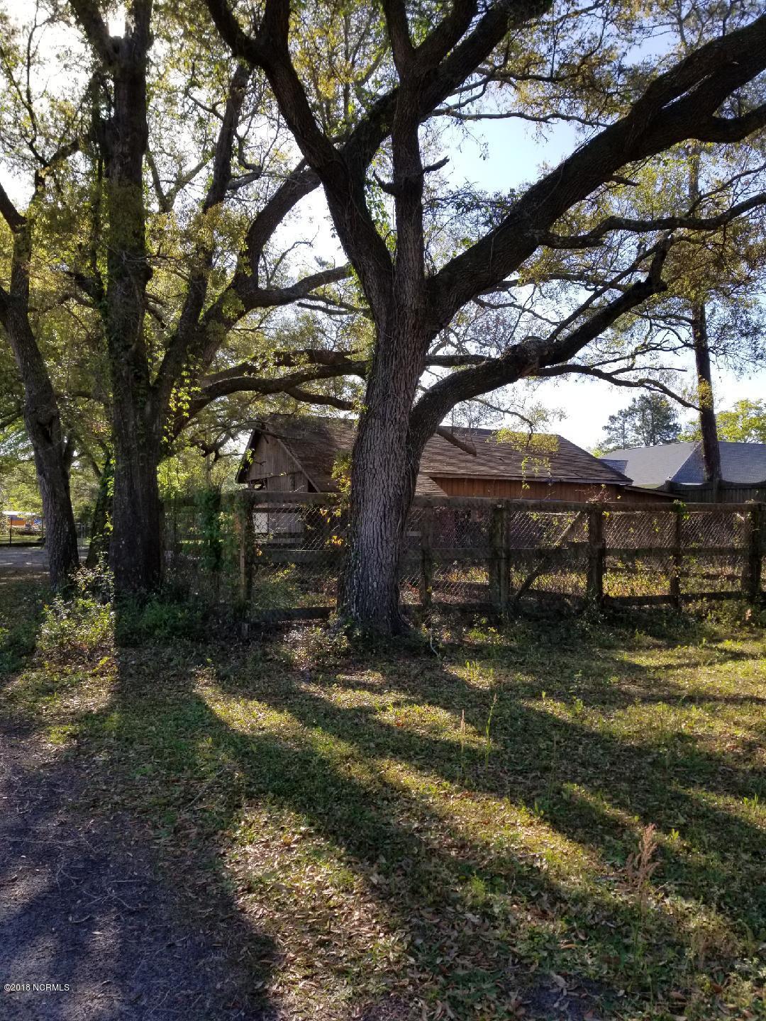302 East Seaview Road Wilmington, NC 28409 - Photo 9 of 18 38457