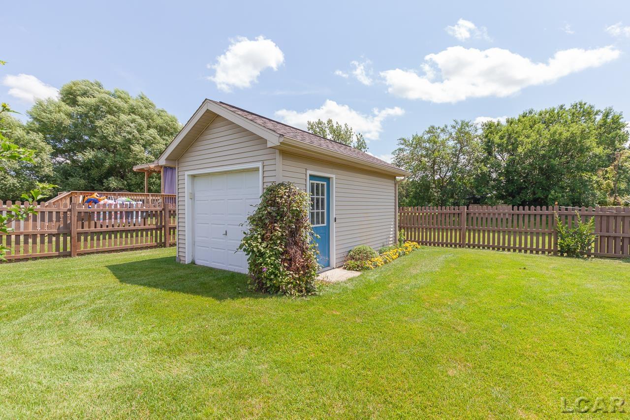 3102 Cobblestone Ridge Tecumseh, MI 49286 - Photo 38 of 48 50148820-16c7e78e-66d2-440e-9e7e-4fbd19f2f62c.JPG