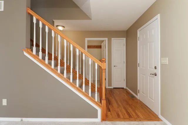 $199,900 | 230 Parktrail Road, Normal, IL 61761