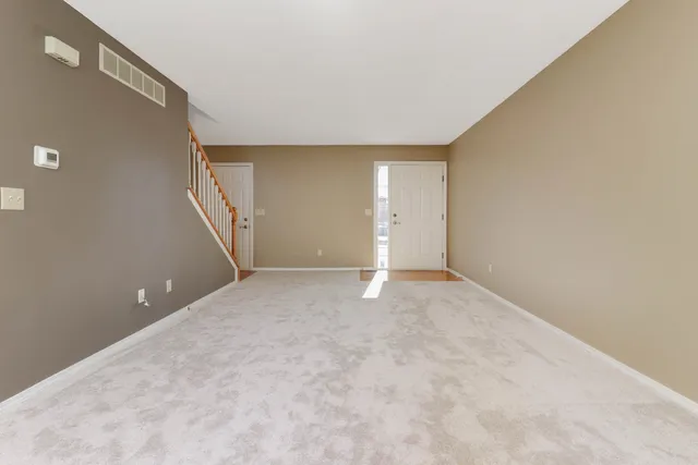 $199,900 | 230 Parktrail Road, Normal, IL 61761