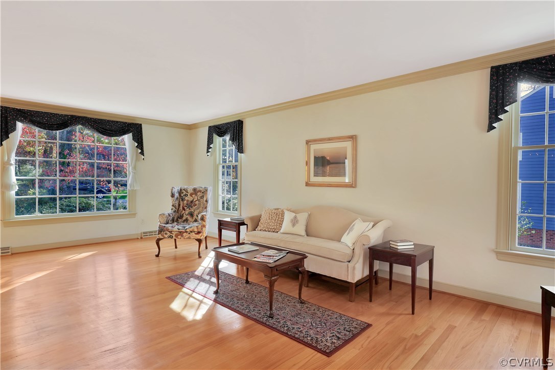 8716 Brown Summit Road North Chesterfield, VA 23235 - Photo 8 of 36 Gallery Image 8