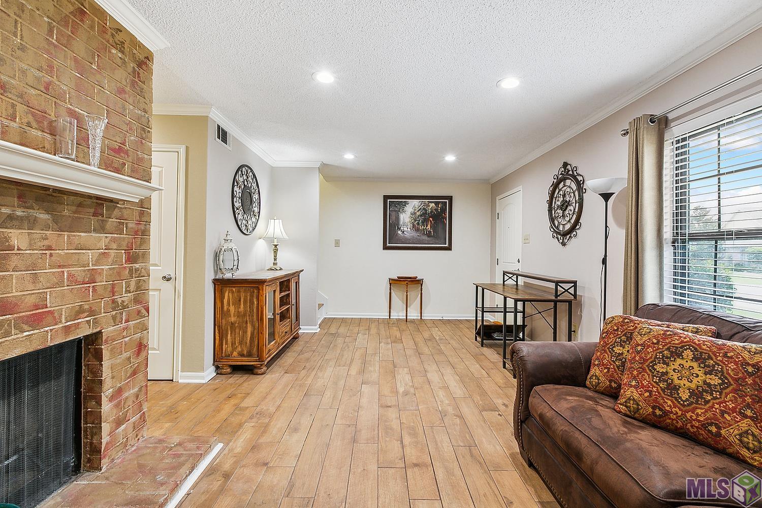 2410 Shadowbrook Drive Baton Rouge, LA 70816 - Photo 6 of 17 Gallery Image 6